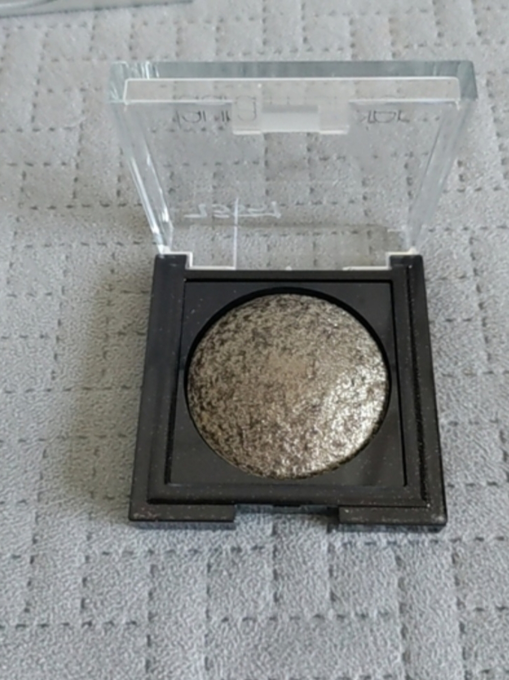 Laura Mercier  Baked  Eyeshadow - Black Karat